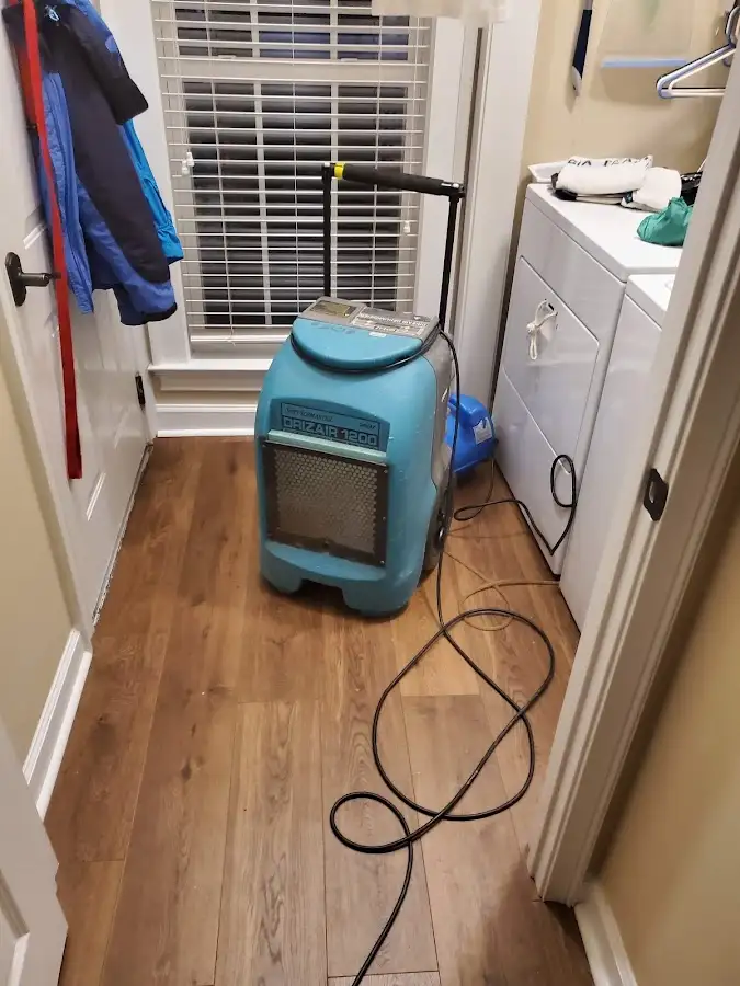 Commercial dehumidifier deployed for Flood Damage Cleanup in Terrell